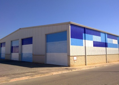 Fachada nave industrial